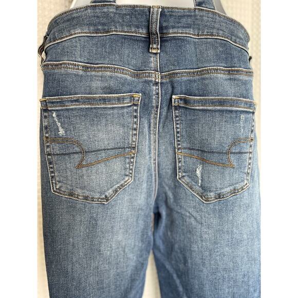 American Eagle Hi Rise Crop Flare Overalls SZ 8 SHORT Raw Hem - Picture 6 of 9
